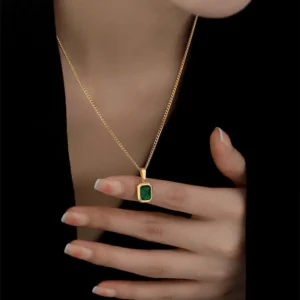 Diamond Necklace Pendant Women Vintage Emerald Green Gemstone Diamond Stainless Steel Gold Necklace Stainless Steel Jewelry