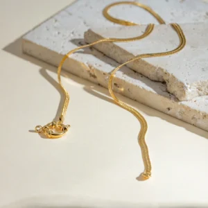 18K Gold Plated Minimalist Flat Snake Chain Necklace Metal Texture Stainless Steel High Quality Delicate Charm Stylish Jewelry